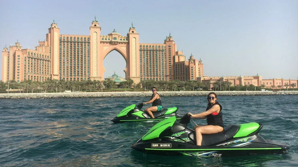 dubai jetski tour