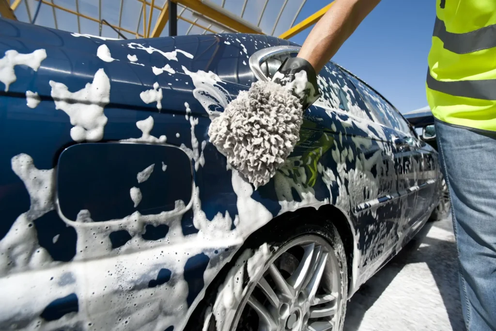 At-Home Car Wash Service in Dubai sixhomes