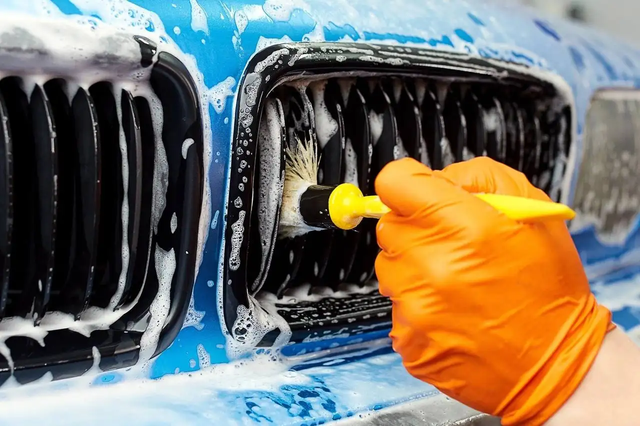 Car Wash Service in Dubai sixhomes